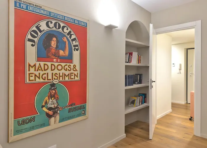 Homeby, Casa Delle Rosine Turin